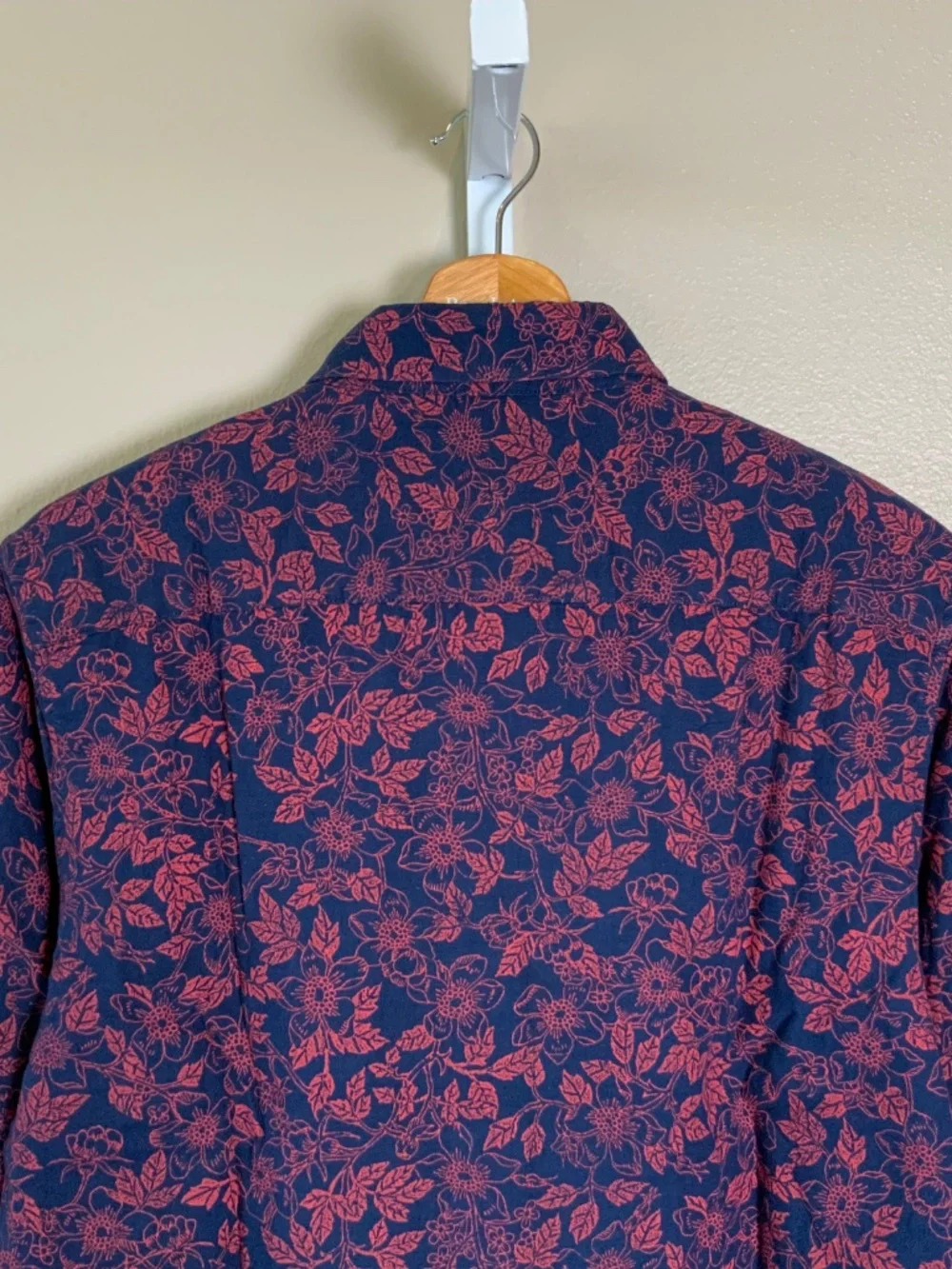 Banana Republic Untucked Slim Fit Double Weave Floral Button Down Oxford Shirt